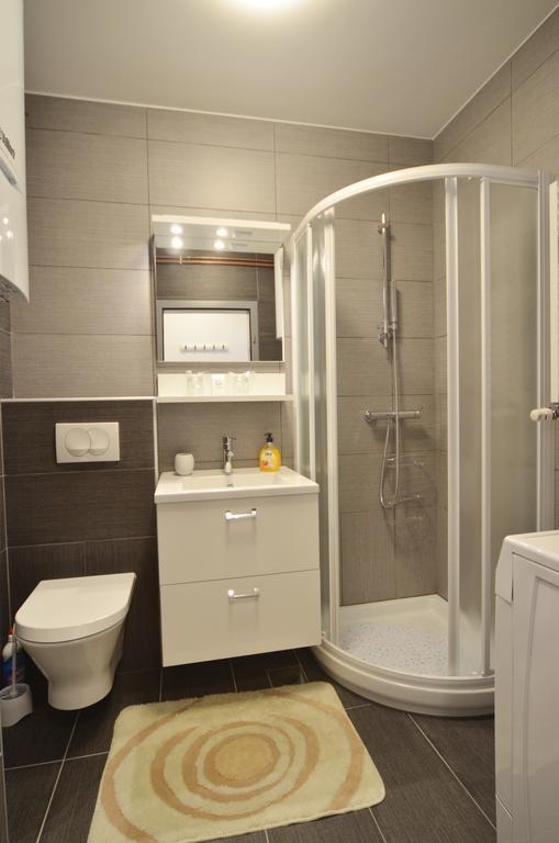 Apartment Dina 52 Ровинь Экстерьер фото